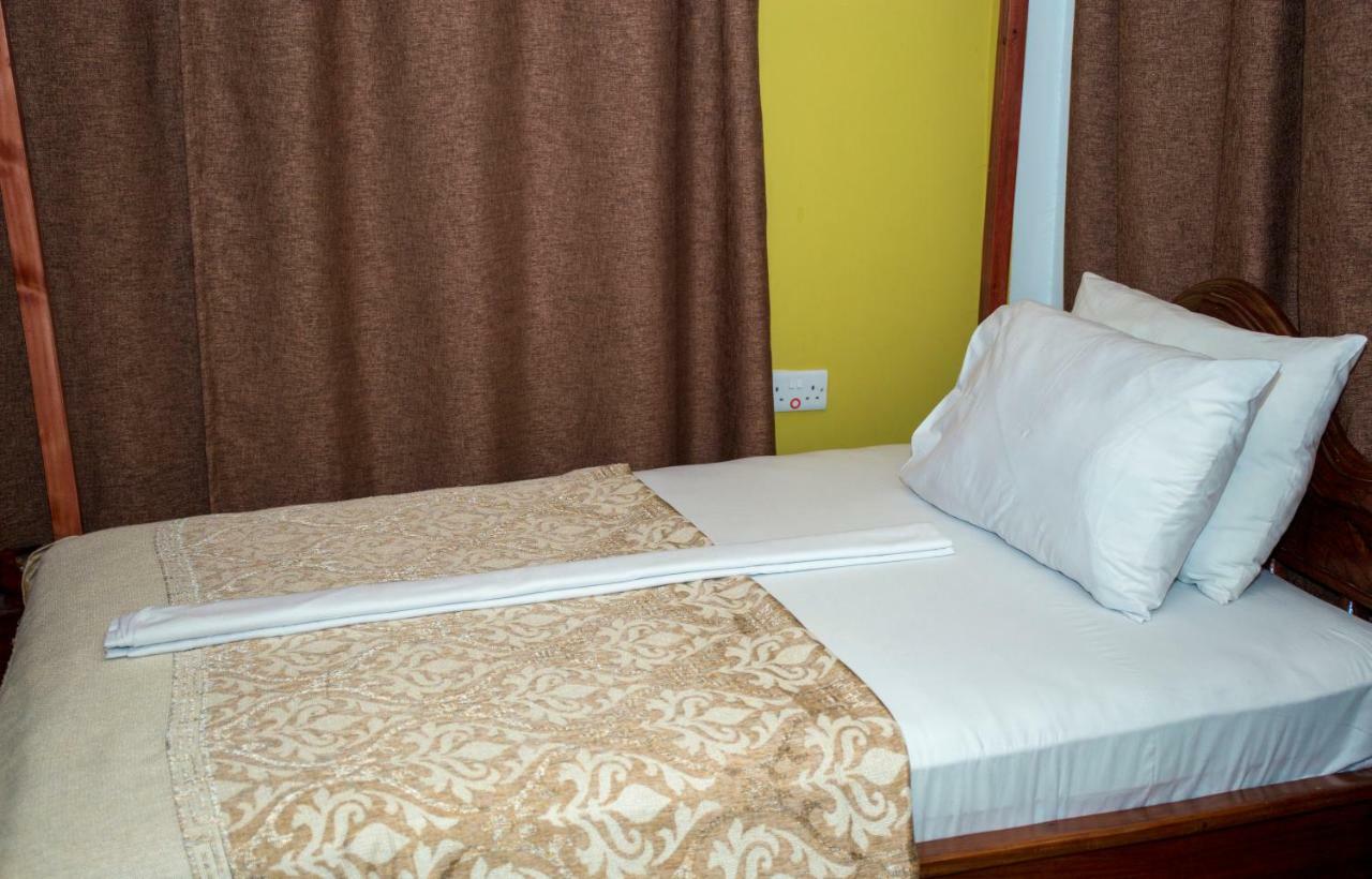 Mikocheni Condo Hotel&Apartments Dar es Salaam Esterno foto